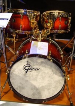 NAMM 2011 Photos 603 Gretsch USA Custom Sav Sunset Duco-Web