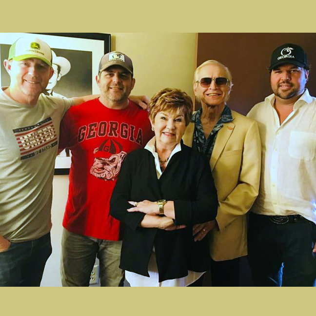 Georgia-Flavored Country Music Shines at the Fifth Annual Gretsch Presents Georgia On My Mind Benefit Concert